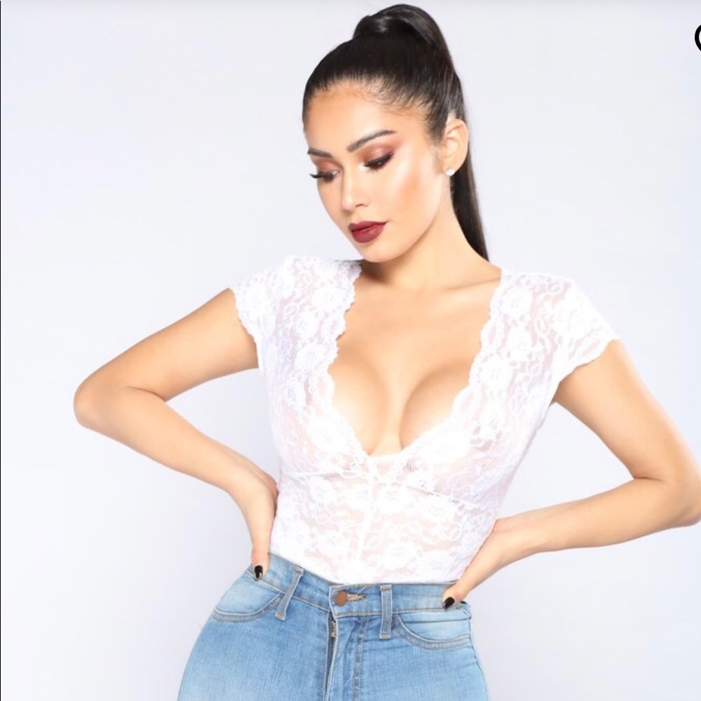 White Small Fashion Nova Floral Bodysuit